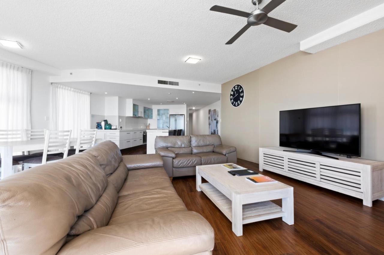 Silver Sea On Sixth Resort Maroochydore Exterior photo