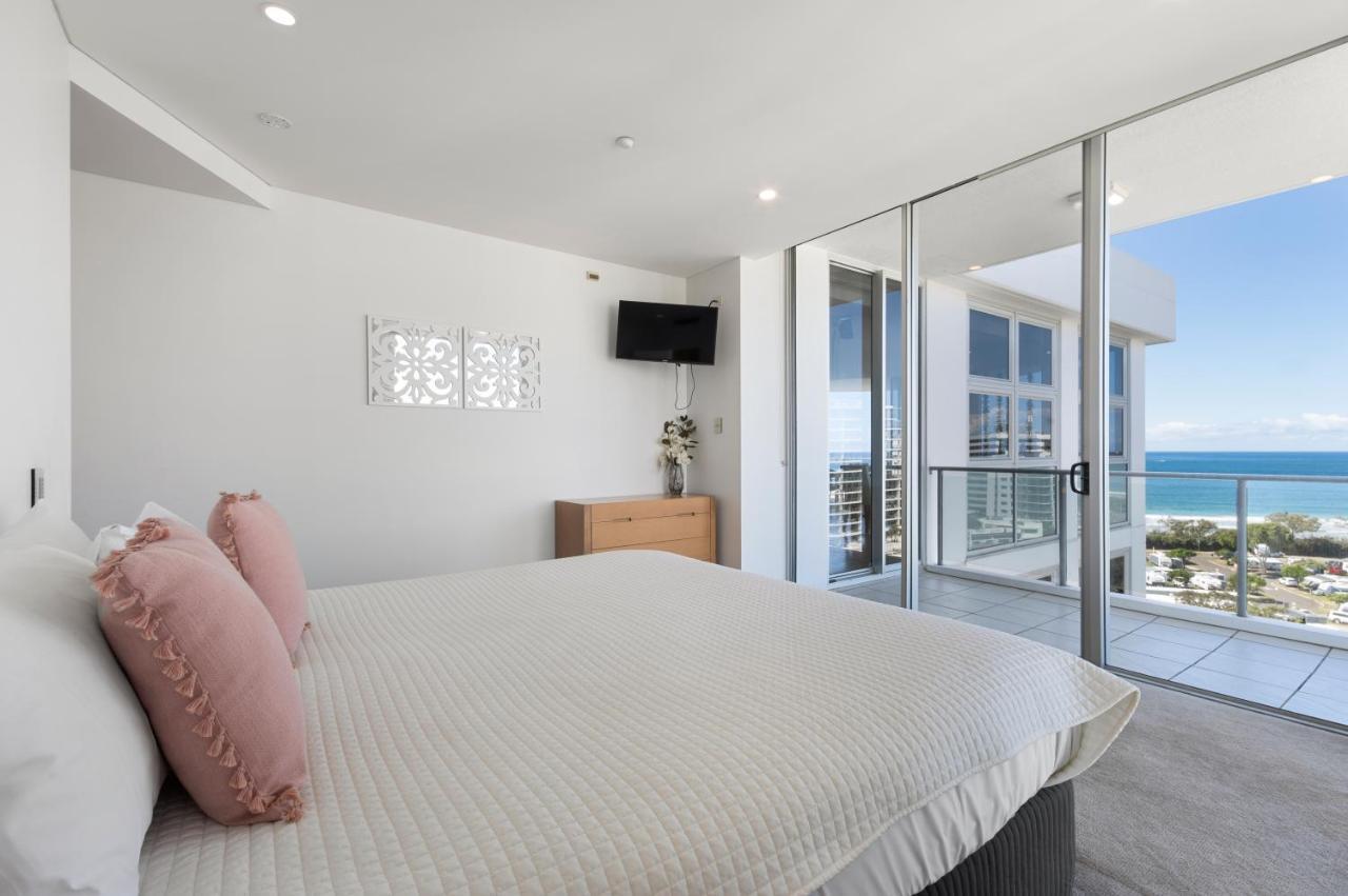 Silver Sea On Sixth Resort Maroochydore Exterior photo