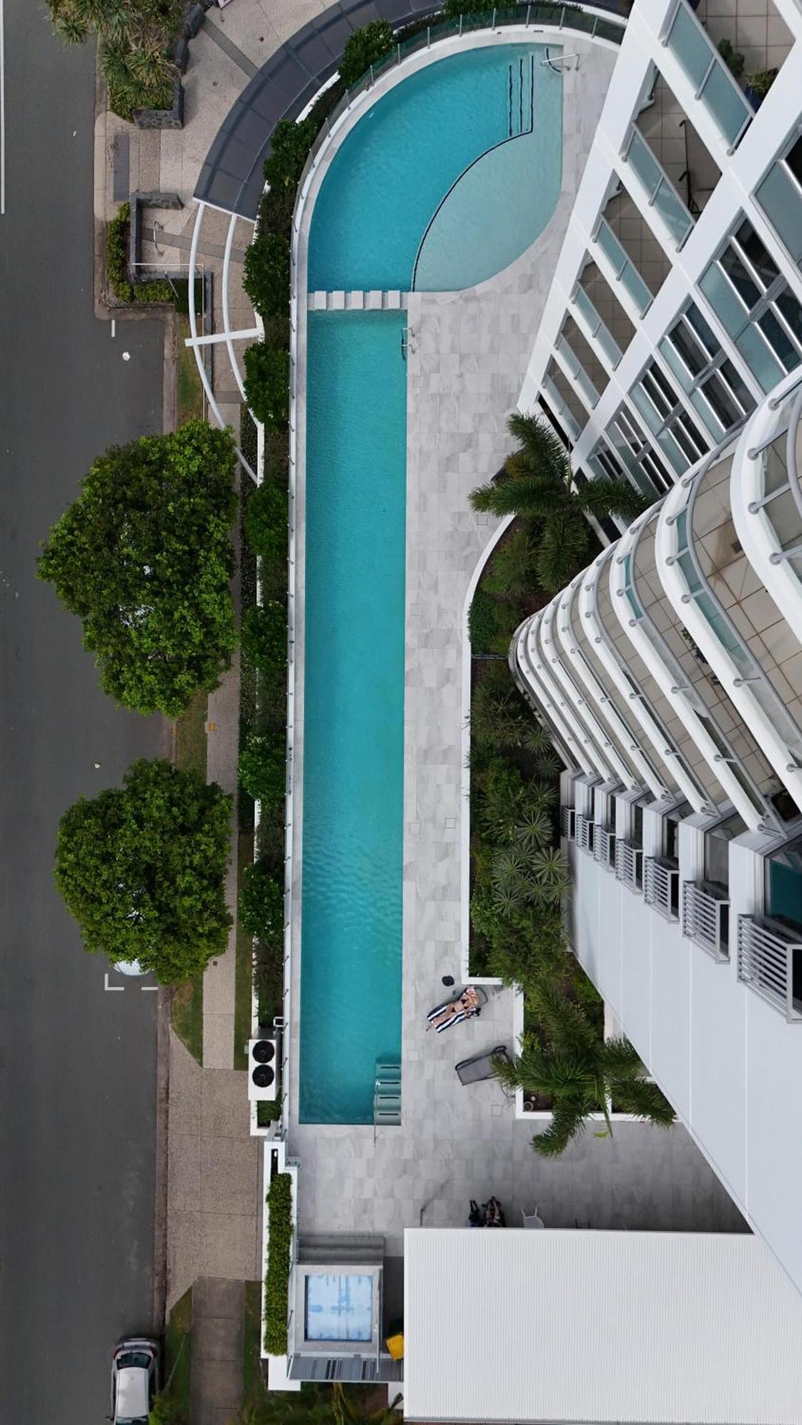 Silver Sea On Sixth Resort Maroochydore Exterior photo